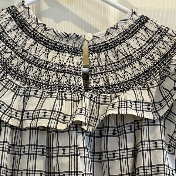 LOFT ruffle top - Picture 9 of 12